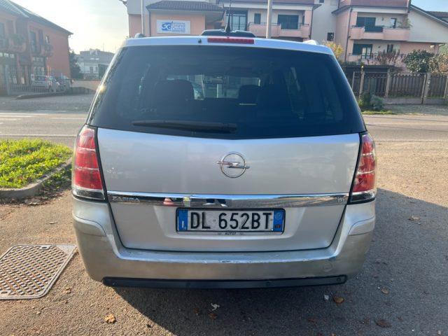 OPEL Zafira 1.8 16V VVT Club