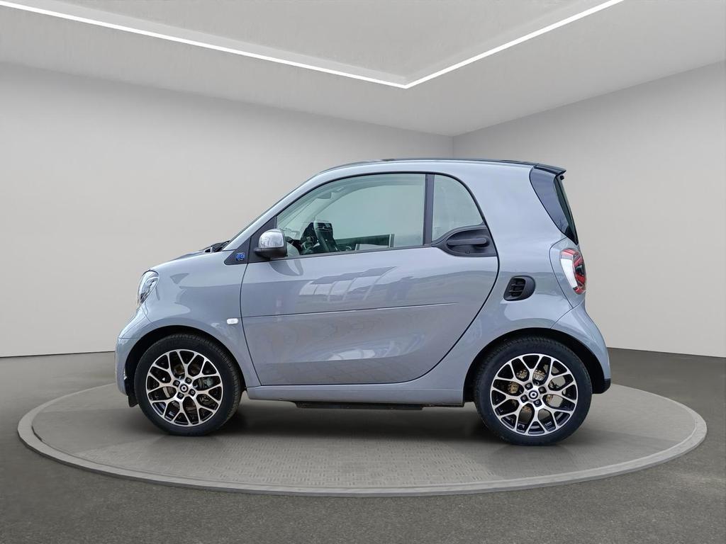 Smart fortwo eq racingreen 22kW