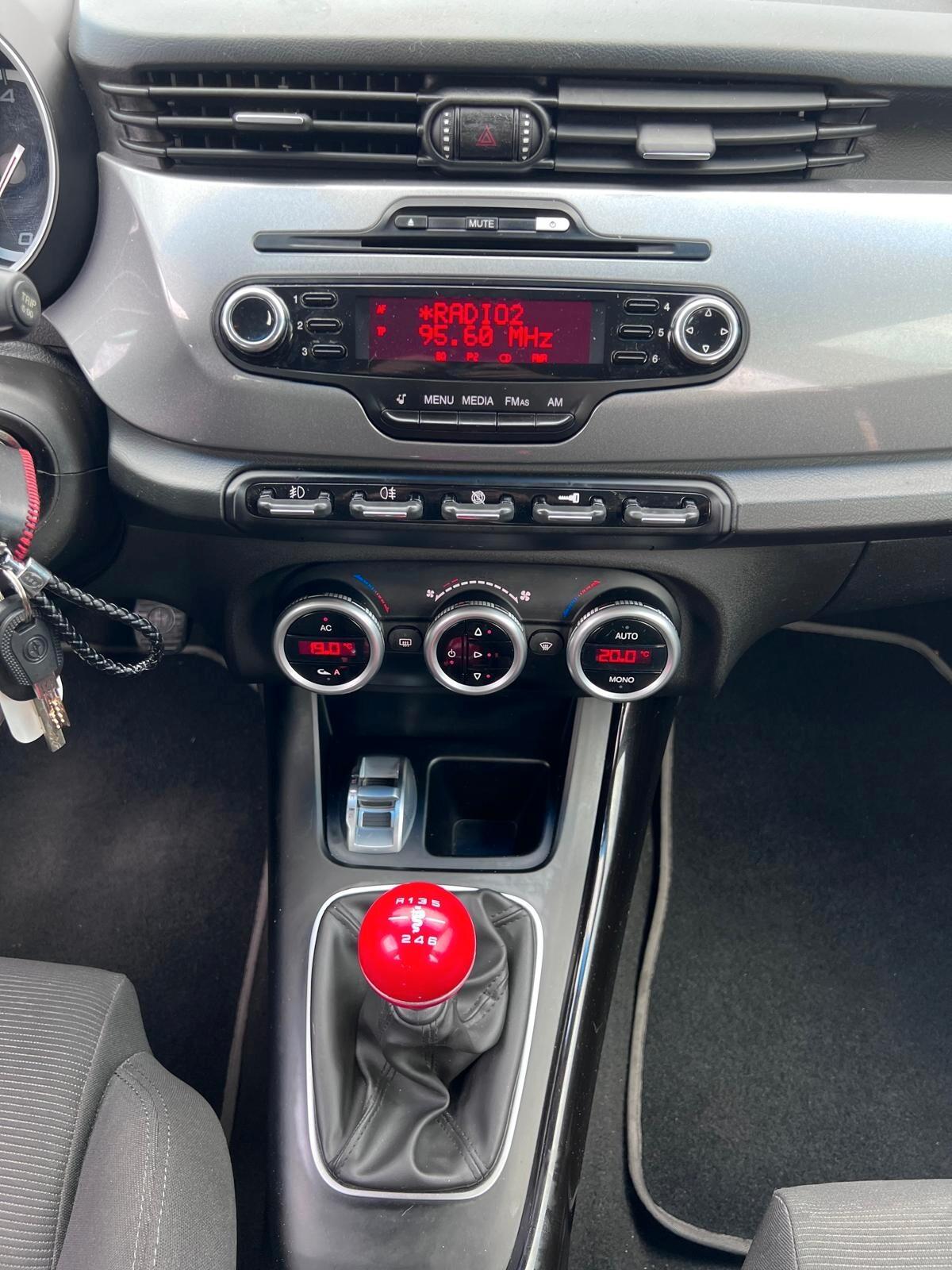 Alfa Romeo Giulietta 2.0 JTDm-2 140 CV Exclusive