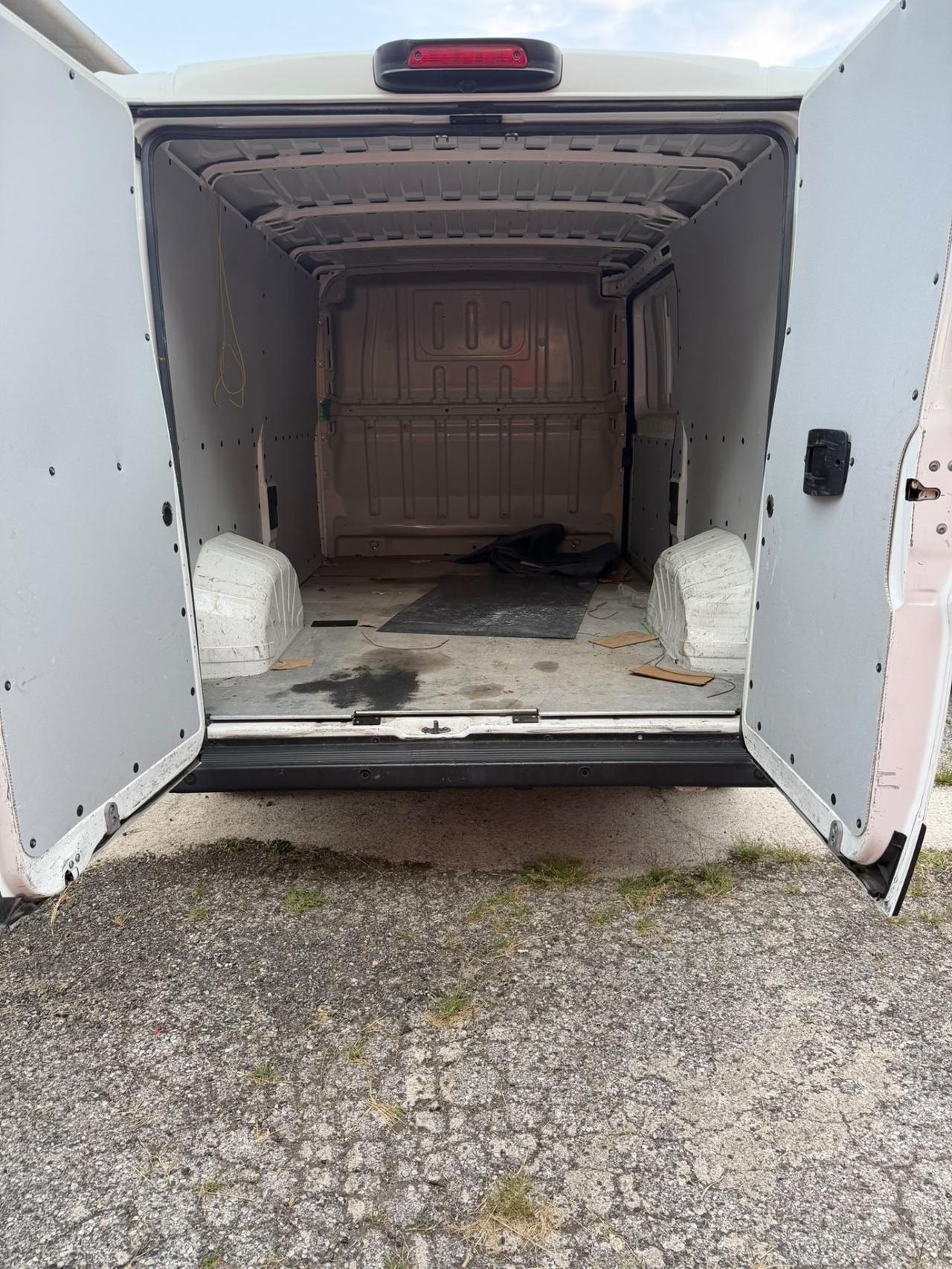 Peugeot Boxer 333 BlueHDi 140 S&S PM-TM Combi Comfort