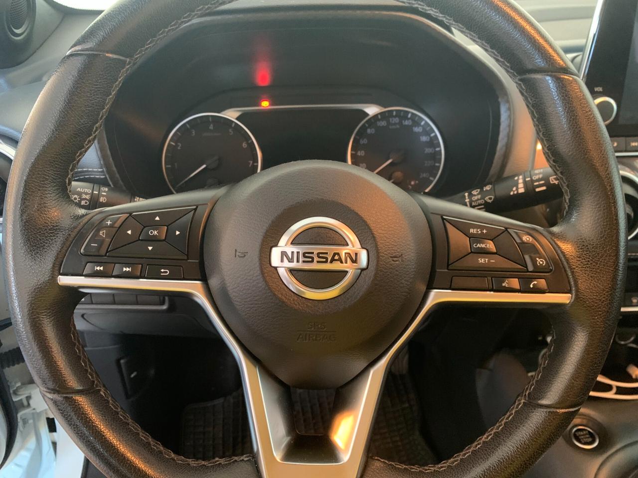 Nissan Juke 1.0 DIG-T 114 CV DCT N-Connecta