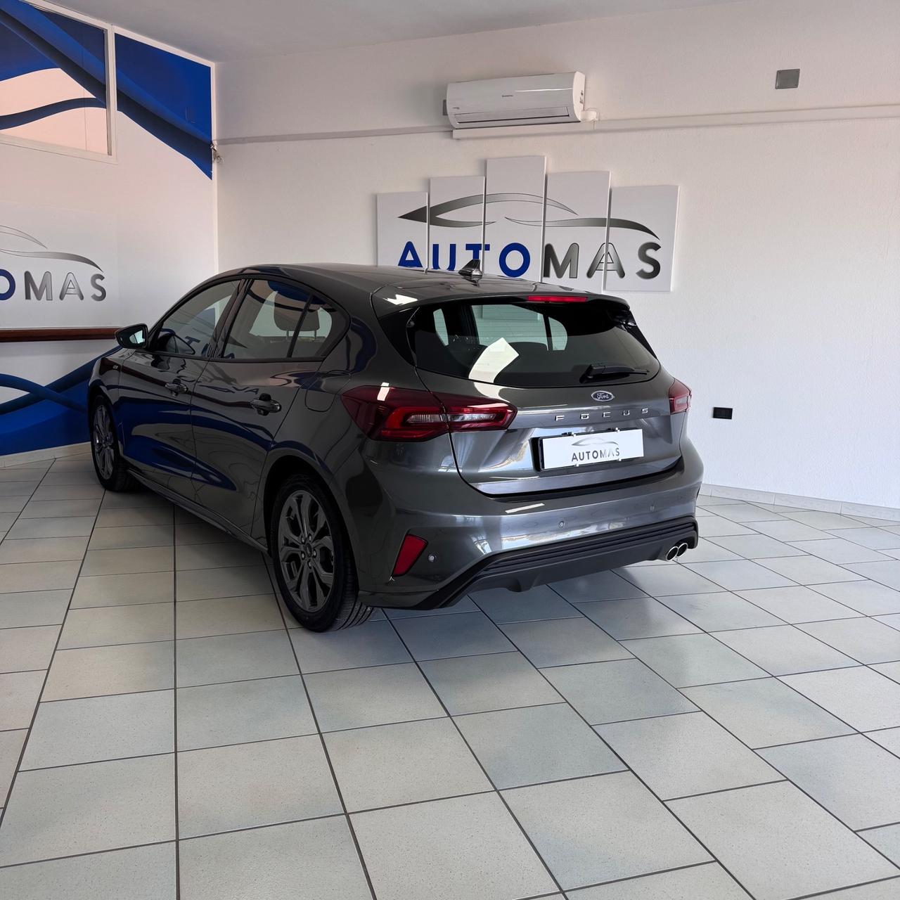 Ford Focus 1.5 EcoBlue 115 CV automatico ST-Line