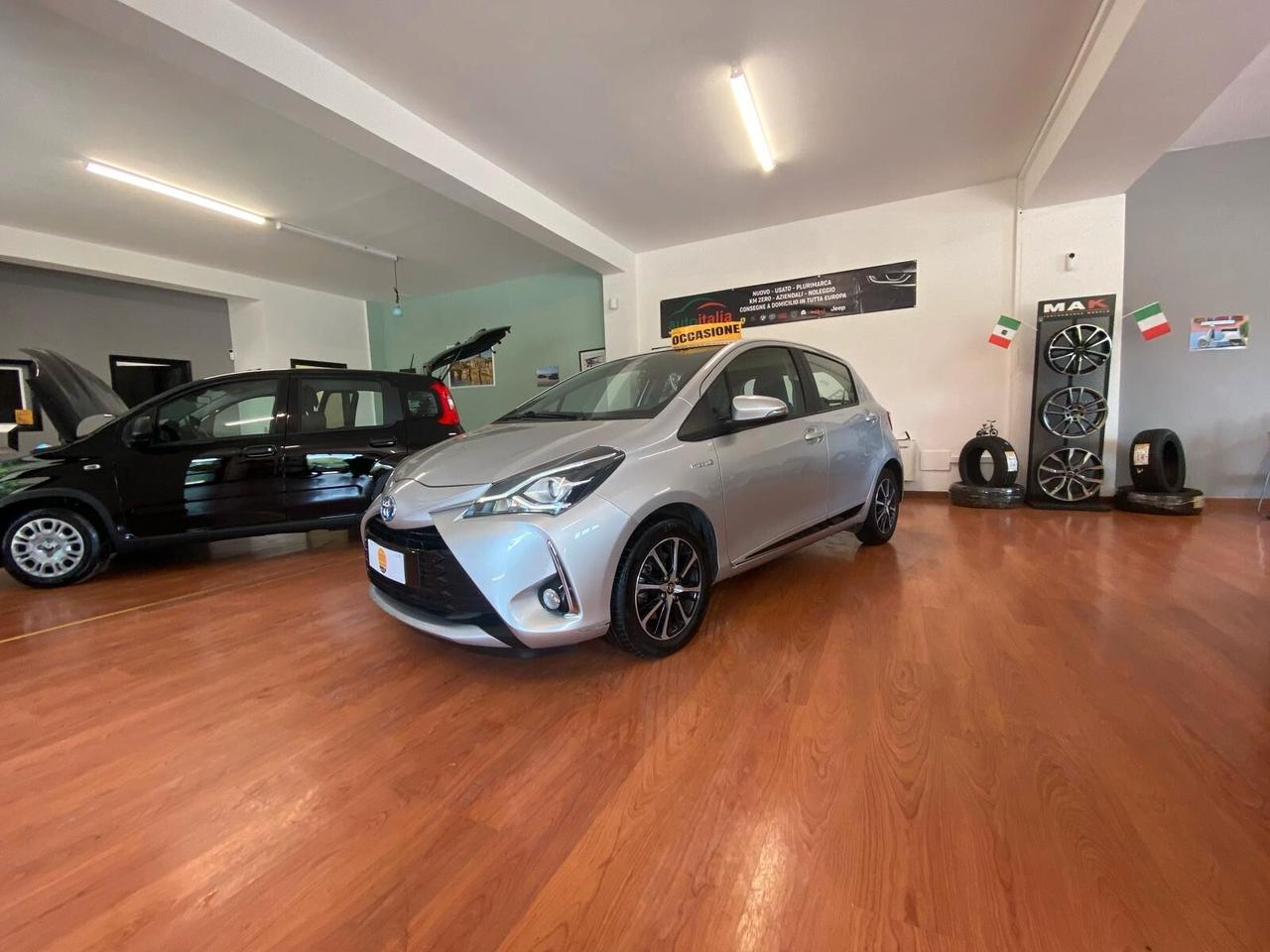 Toyota Yaris 1.5 Hybrid 5 porte Active