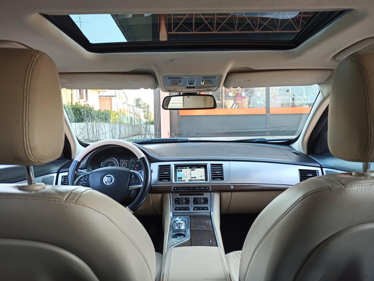 Jaguar XF 3.0 DS V6 Luxury