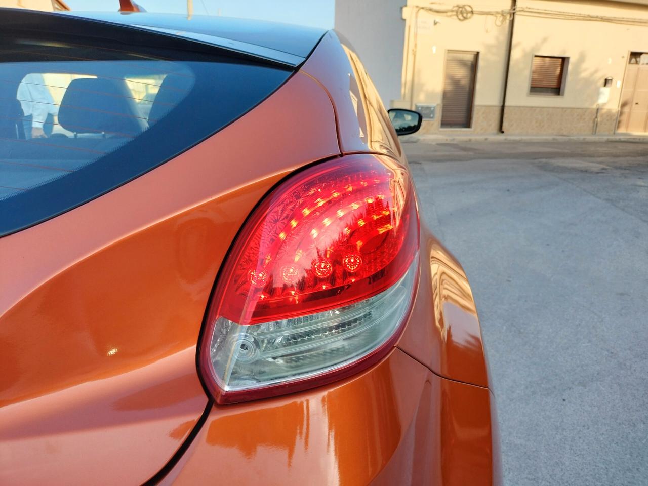 Hyundai Veloster 1.6 GDI Sport GPL casa madre