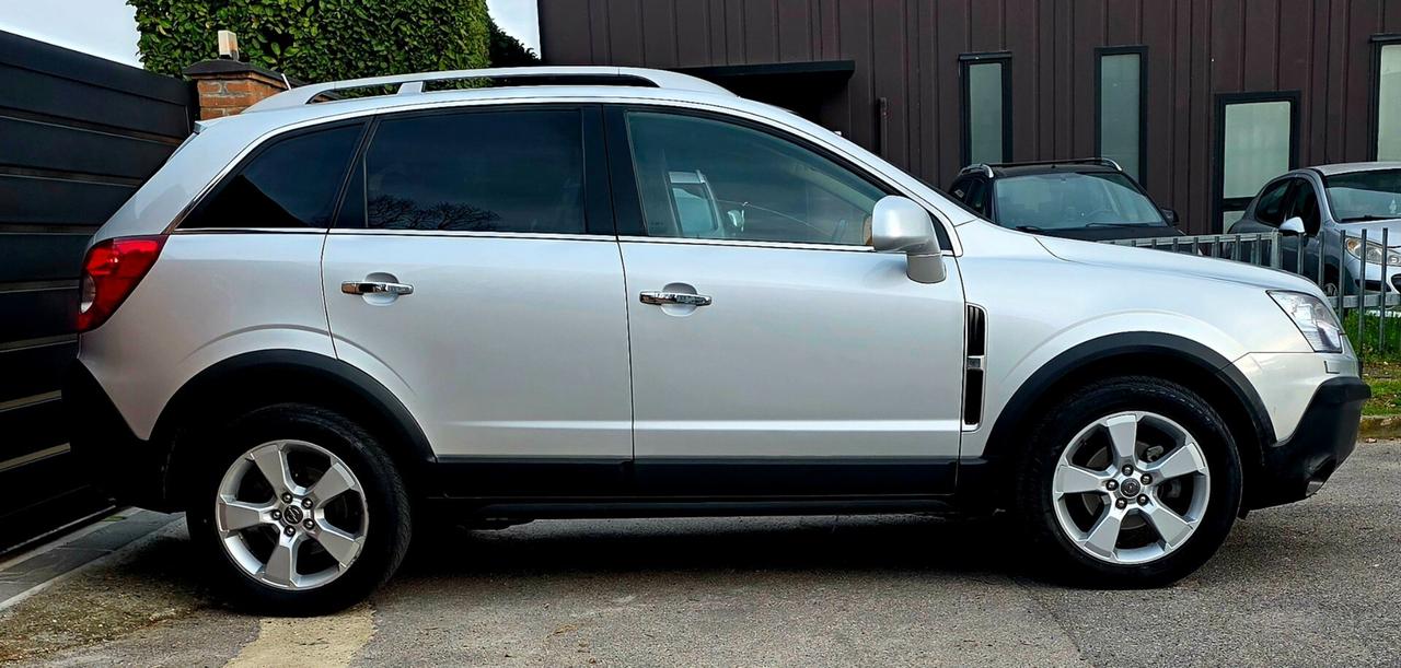 Opel Antara 2.0 CDTI 150CV Cosmo 4x4 prezzo trattabile3950
