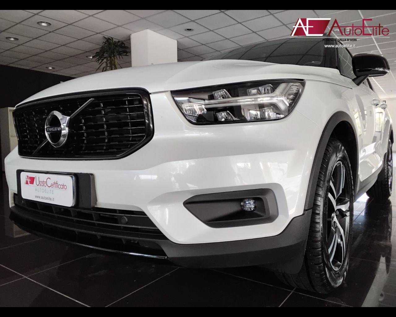 VOLVO XC40 D3 AWD Geartronic R LINE