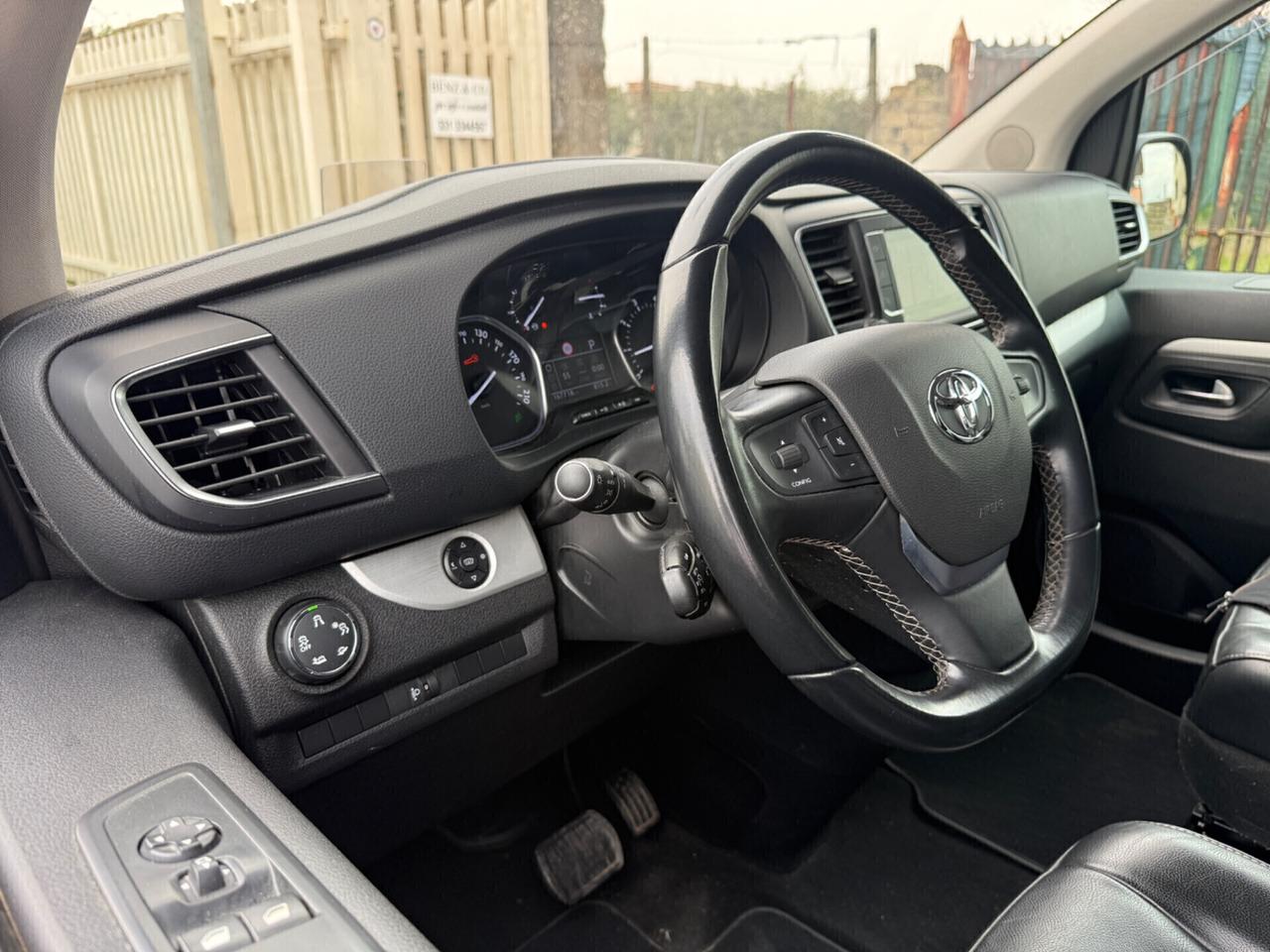 TOYOTA PROACE HDI 180 CV AUTOMATIC L2 LUXURY