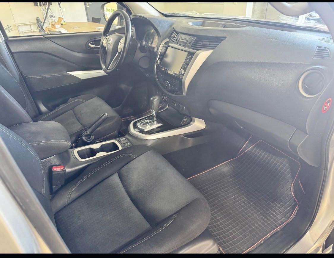Nissan Navara 2.3 dCi 190 CV 7AT 4WD Double Cab N-Guard