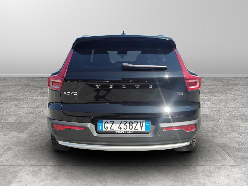 VOLVO XC40 2023 - XC40 2.0 b3 Core auto