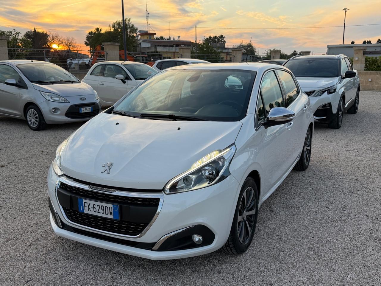 Peugeot 208 BlueHDi 75 5 porte Allure