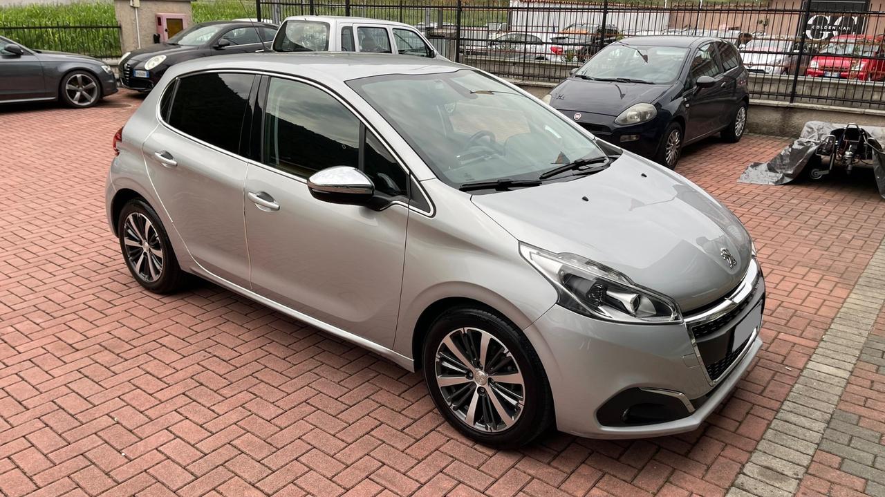 Peugeot 208 BlueHDi 75 5 porte Allure