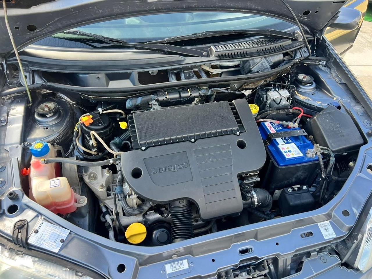 Fiat Punto 1.3 M.JET 5 porte Dynamic