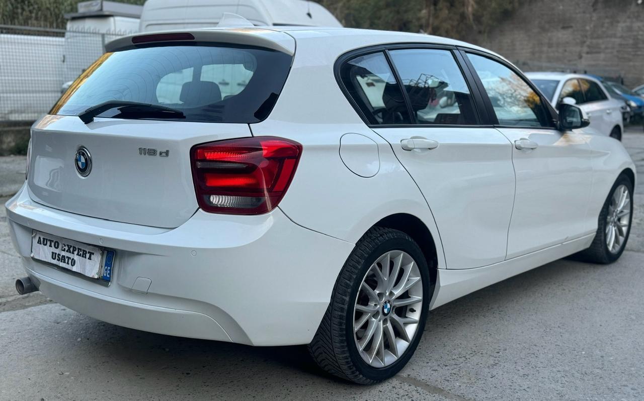Bmw 118d 5p. 2.0 D Msport 2015