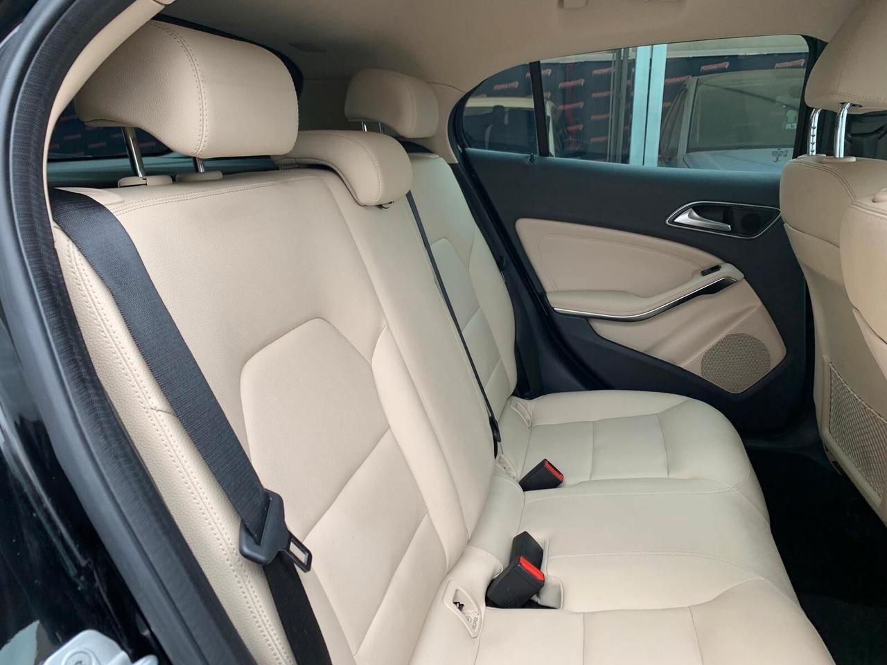 Mercedes-benz GLA 200 GLA 200 d Automatic Sport