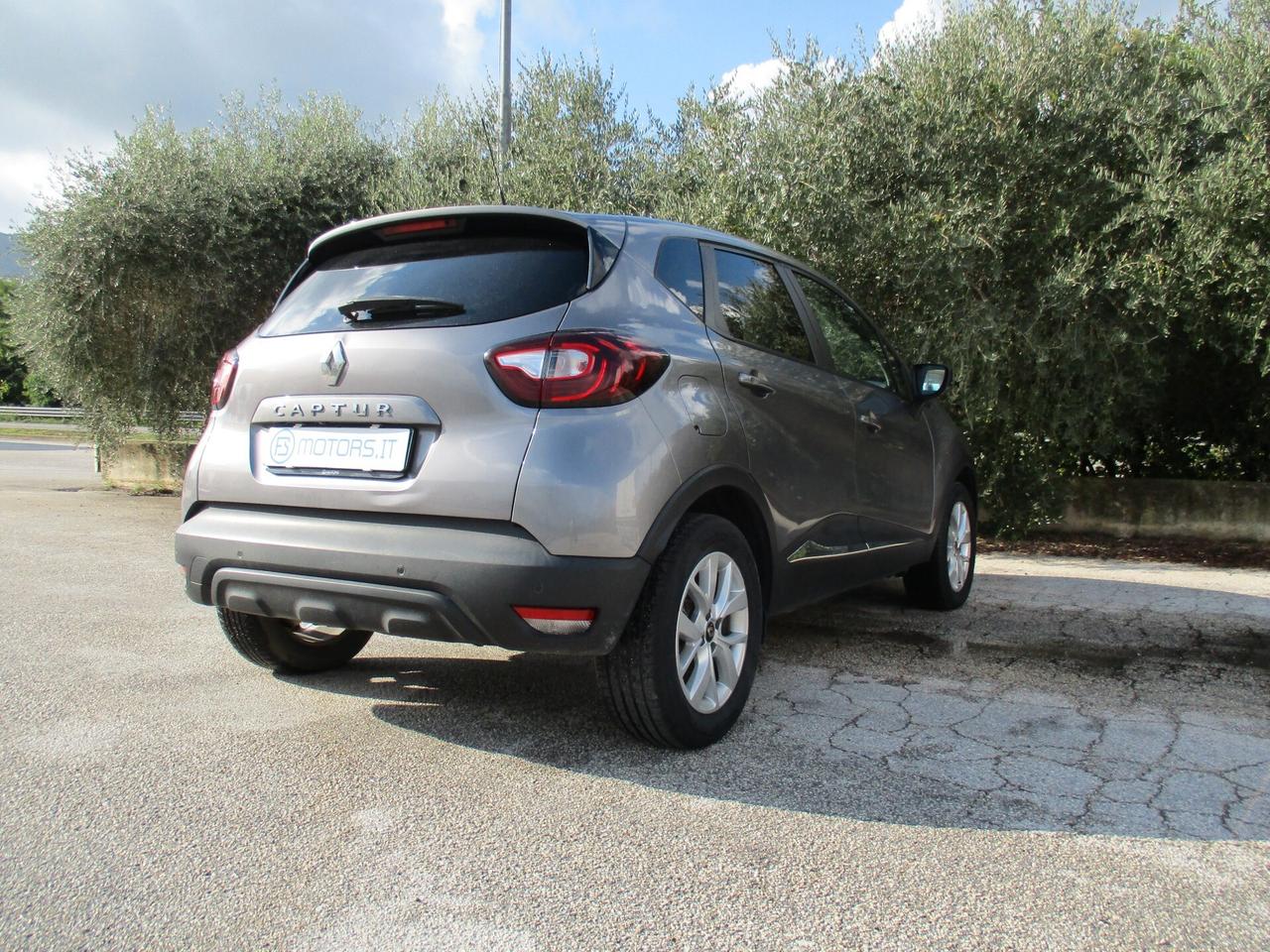 RENAULT CAPTUR