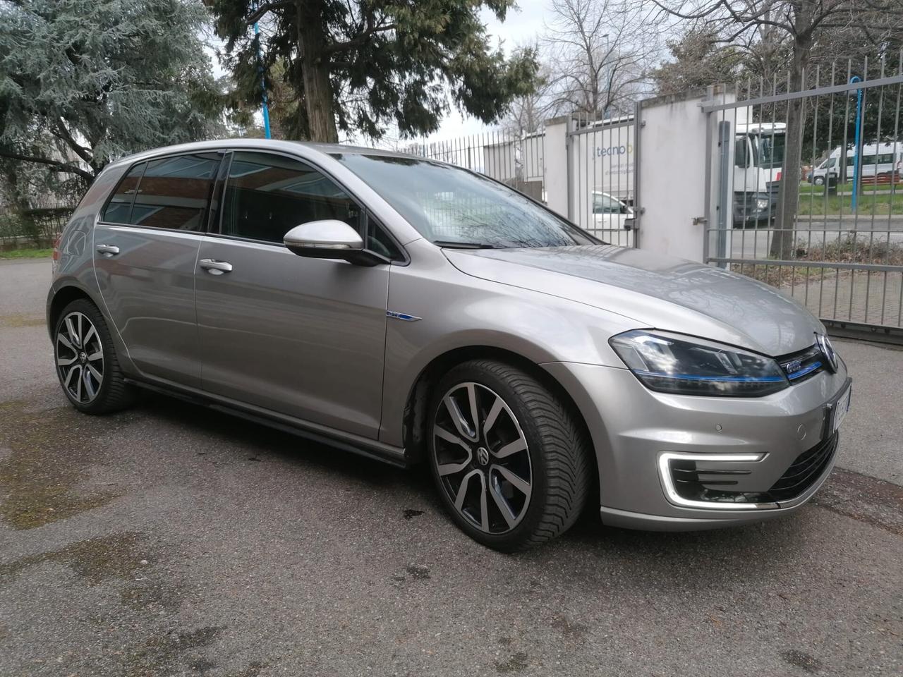 Volkswagen Golf GTE 1.4 TSI DSG 5p. Plug-In-Hybrid - 204cv