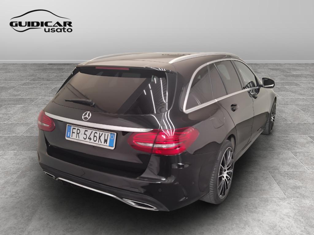 Mercedes-Benz Classe C-S205 2018 SW - C SW 220 d Premium 4matic auto