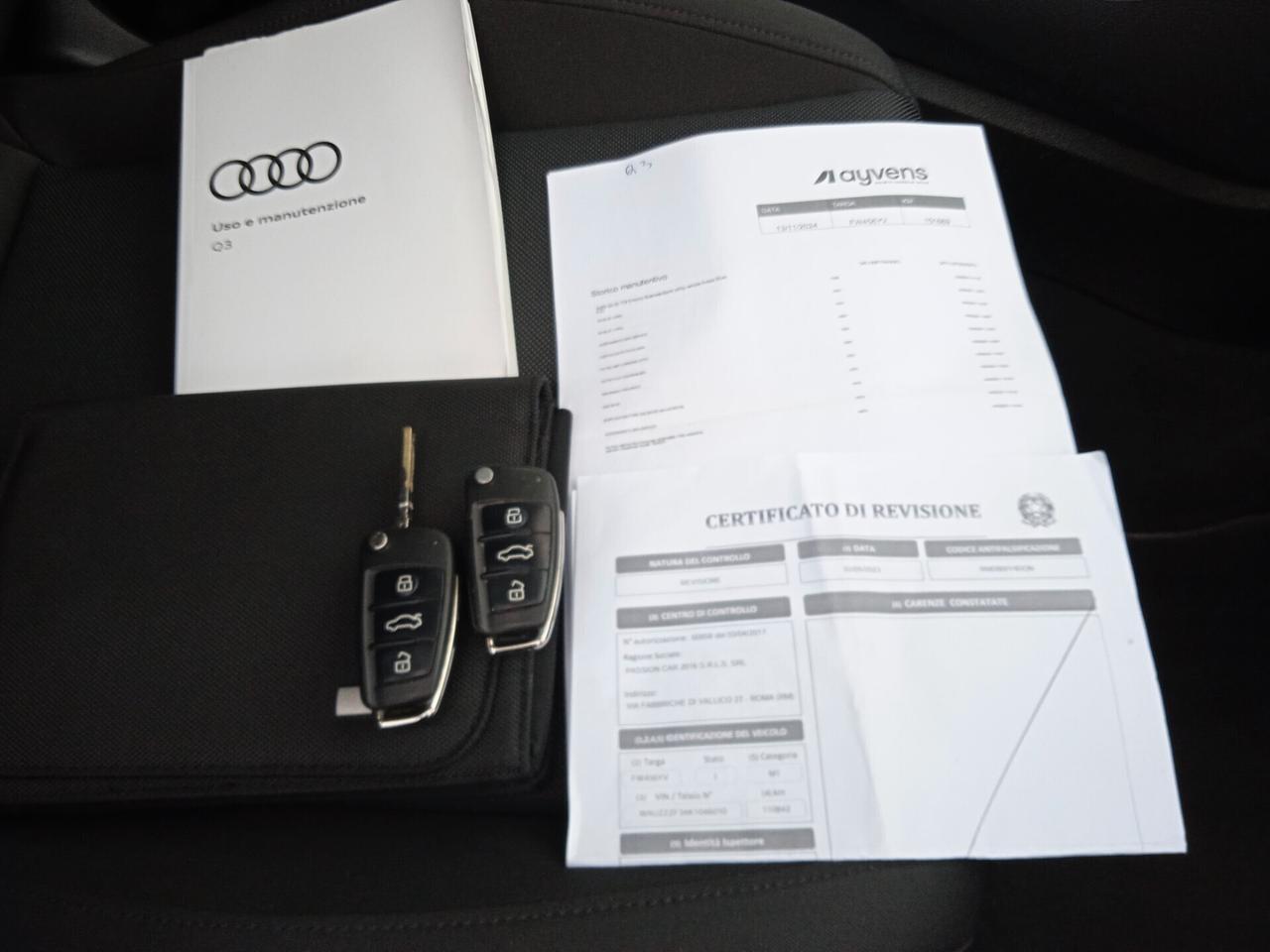Audi Q3 / 2.0 TDI S tronic Advanced TETTO APRIBILE,