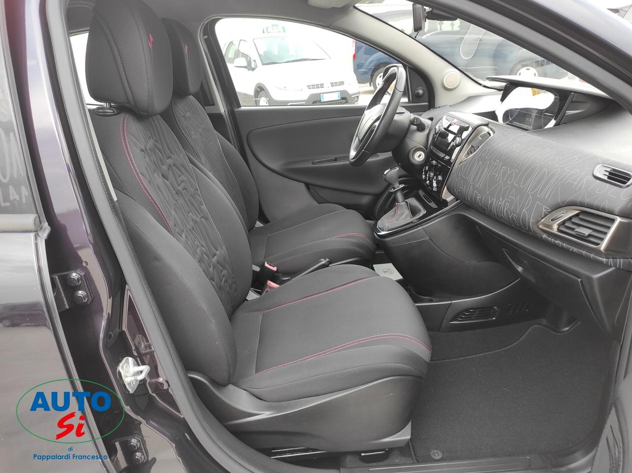 Lancia Ypsilon 1.2 Benz - 69cv NEOPATENTATI