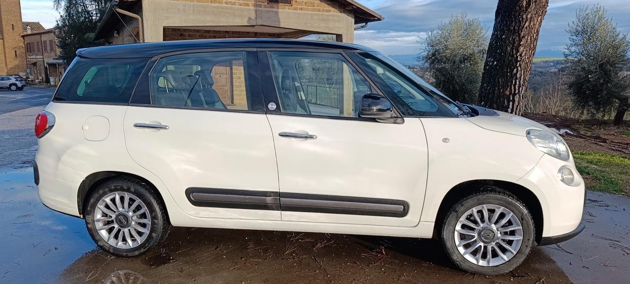 7POSTI Fiat 500L 7 POSTI Living 1.3 Multijet 95 CV