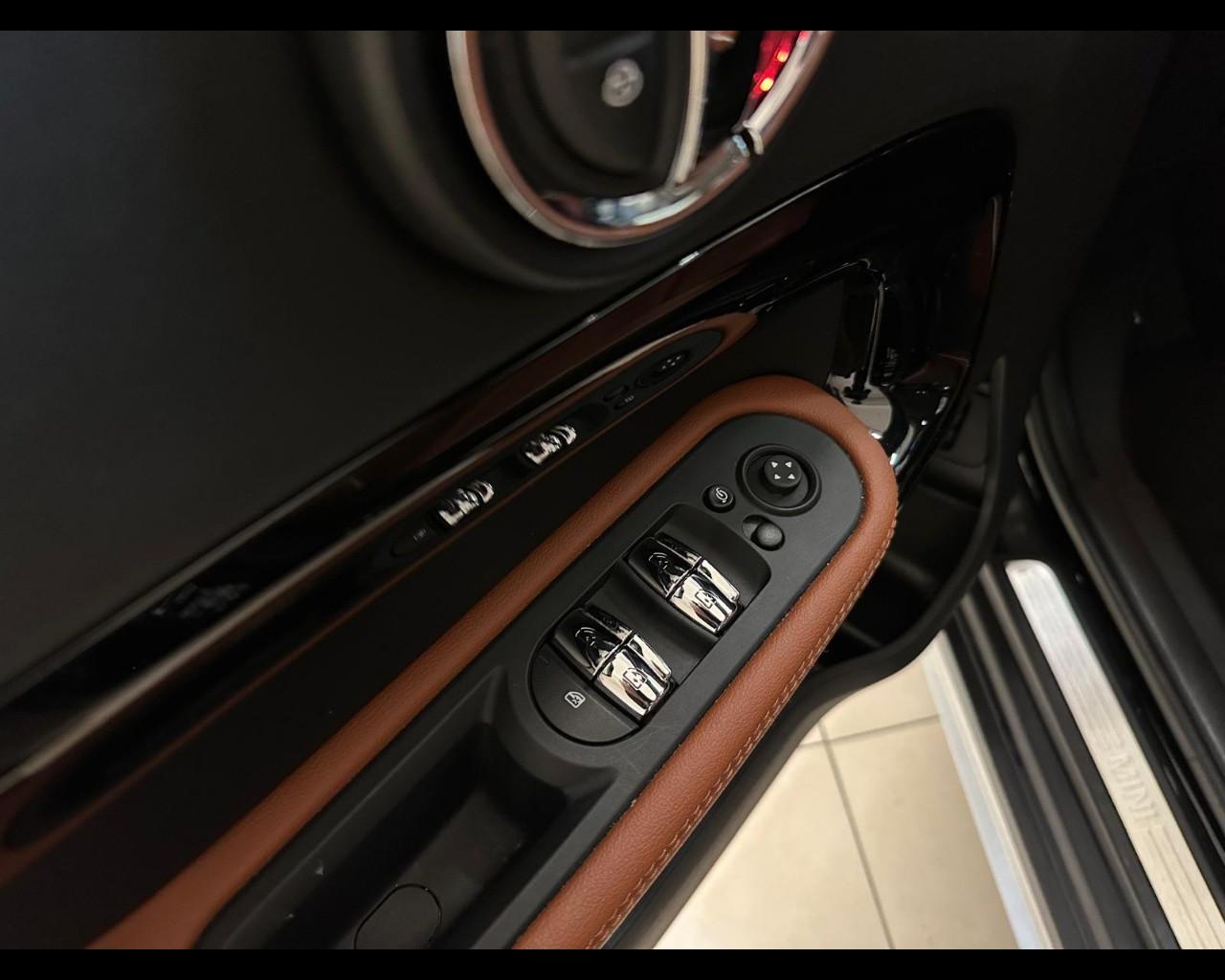 MINI Mini Countrym.(F60) - Mini 1.5 Cooper Yours Countryman ALL4