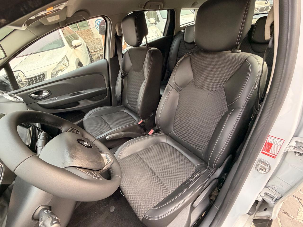 Renault Clio Sporter dCi 8V 90 CV Moschino Life