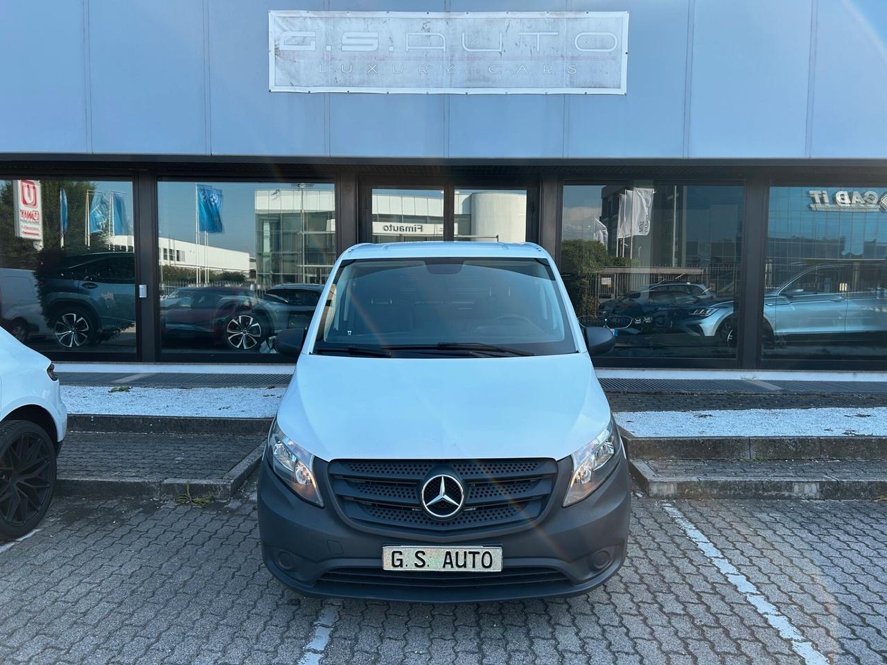 Mercedes-Benz Vito 114 2.2 CDI Long Furgone