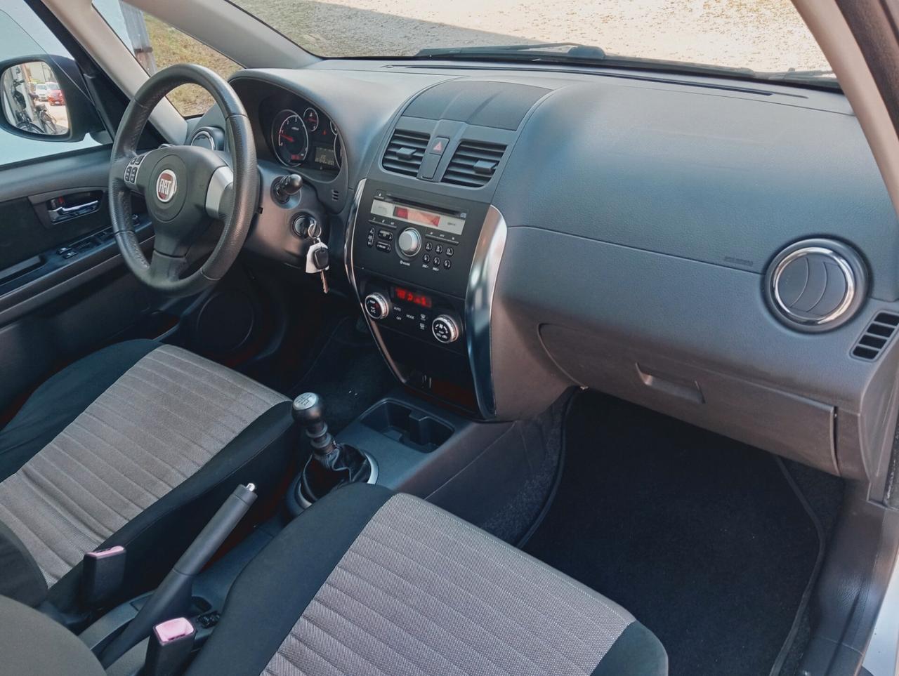 Fiat Sedici 2.0 MJT 16V DPF 4x4 Experience