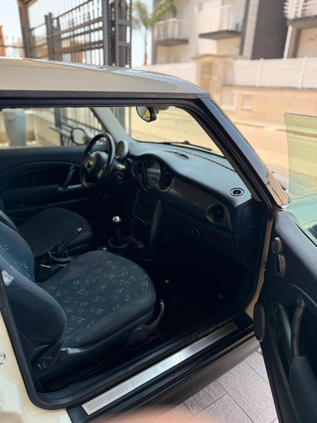 Mini Mini 1.4 tdi One D Park Lane neopatentati