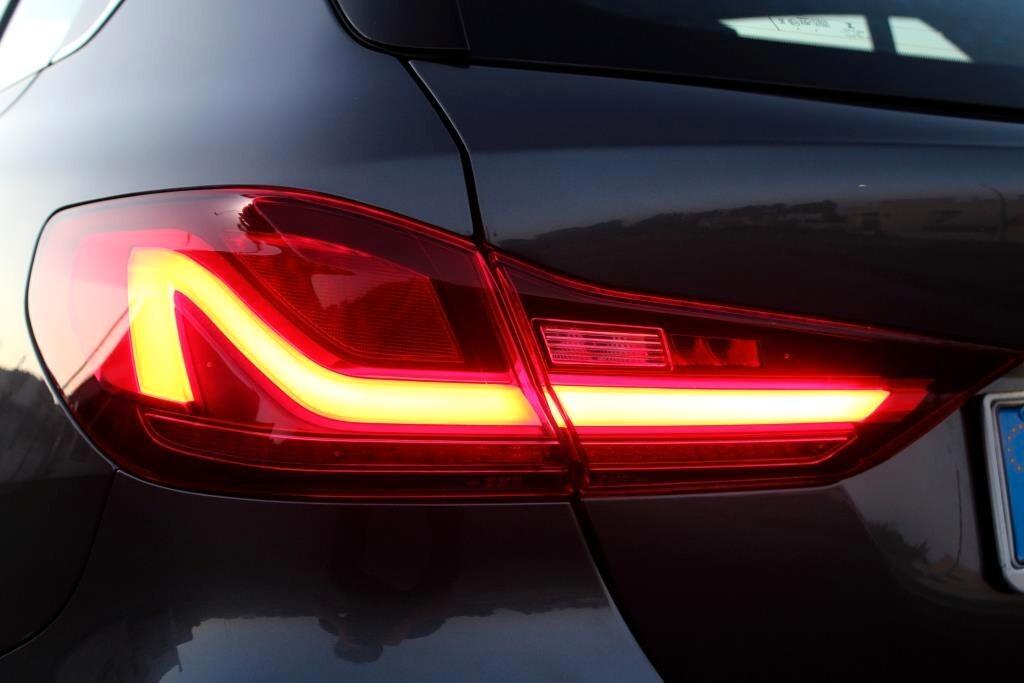 BMW 118 d Aut. *Pelle *Luci Ambiente *23.000 KM