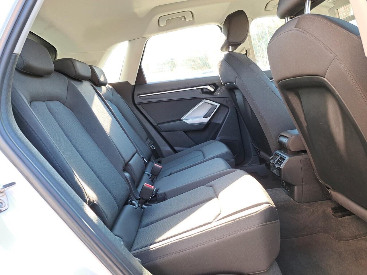 Audi Q3 35 TDI S tronic