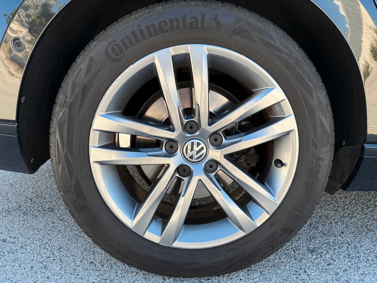 Volkswagen Passat Variant 1.6 TDI DSG Businessline BlueMotion