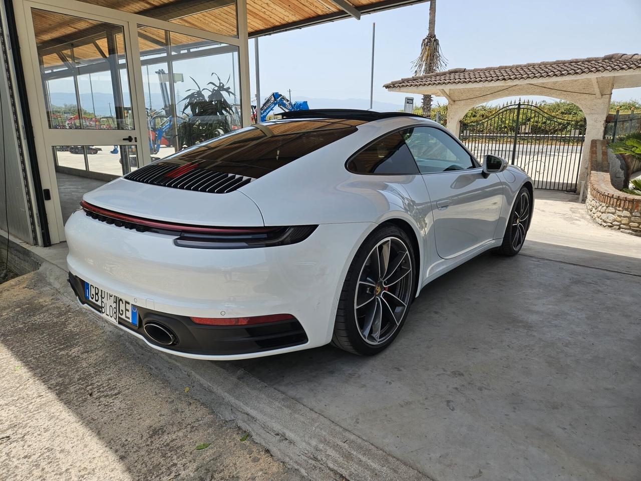 Porsche 992 4S Iva Esposta