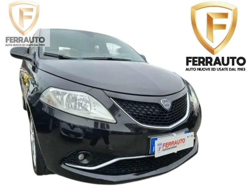 Lancia Ypsilon 0.9 TwinAir 85 CV 5 porte S&S DFN Gold