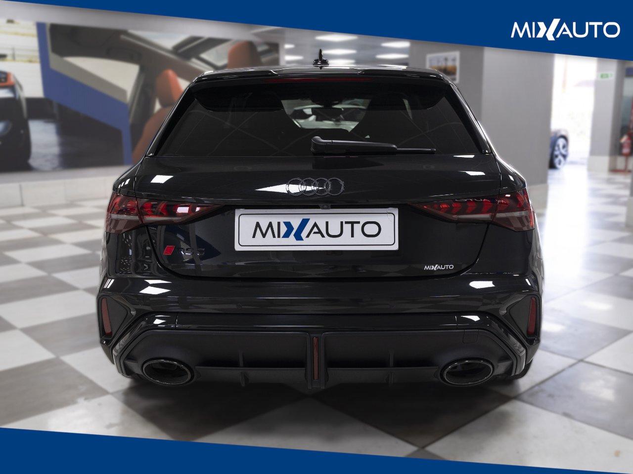 Audi RS3 Sportback 2.5 TFSI Quattro s-tronic