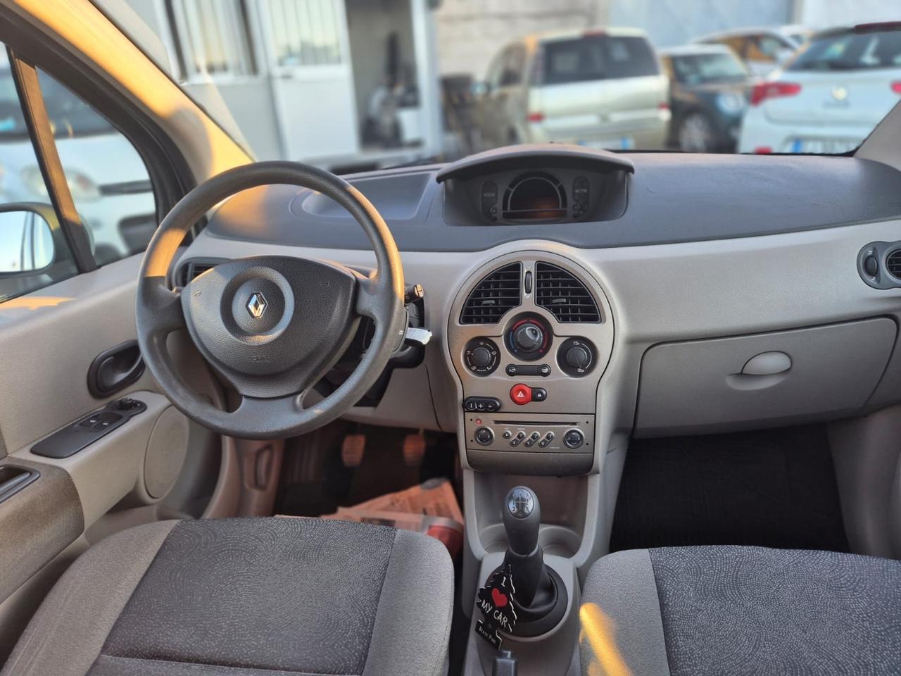 Renault Modus 1.5 dCi 65CV Confort Authentique