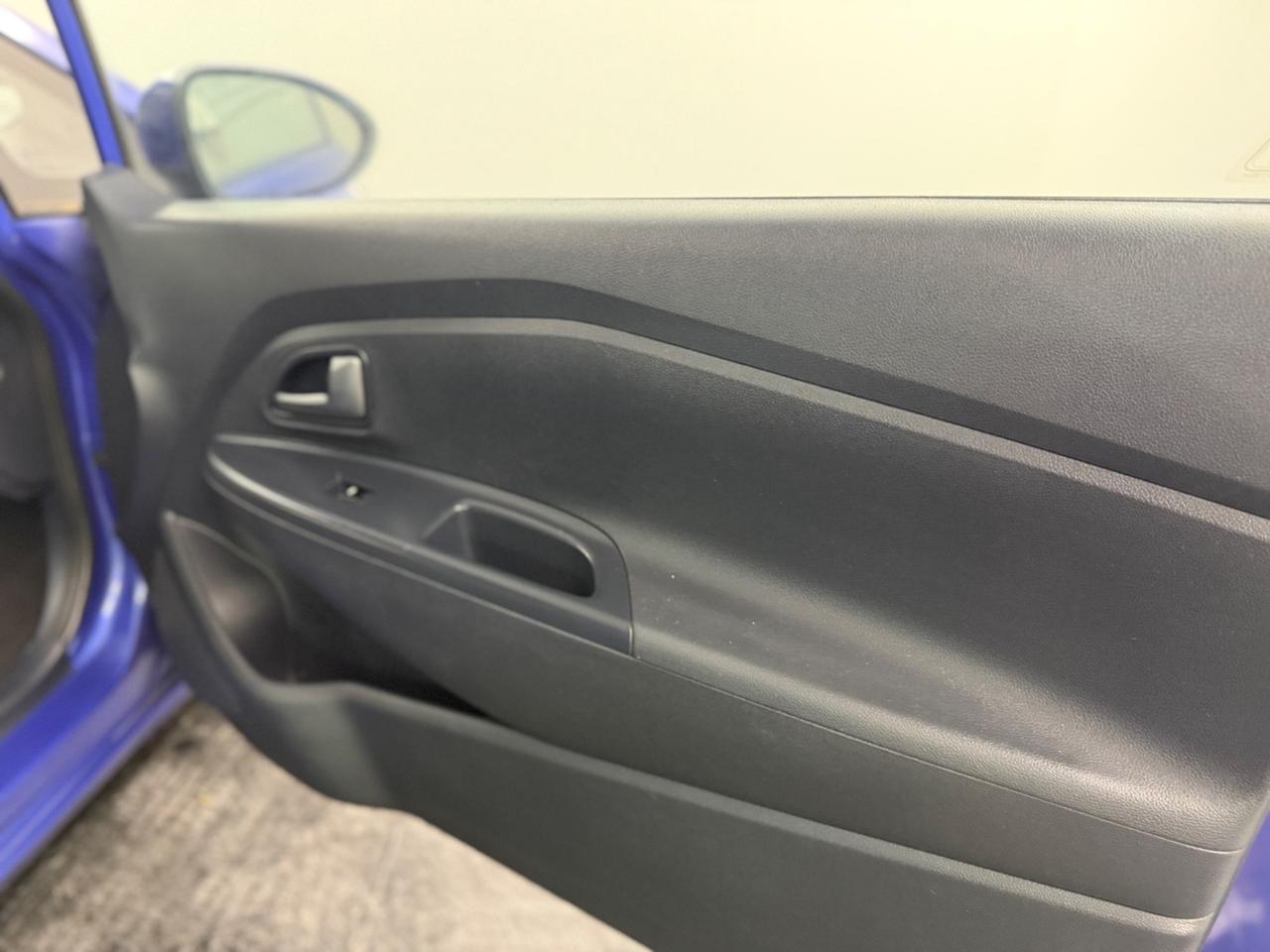KIA RIO (anno 2013)