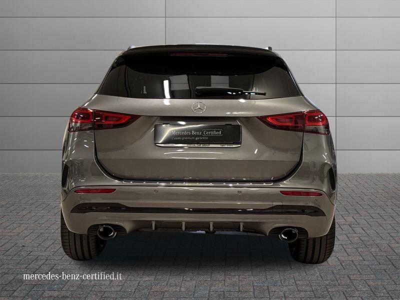 Mercedes GLA 35 AMG 4Matic Speedshift DCT AMG 8G