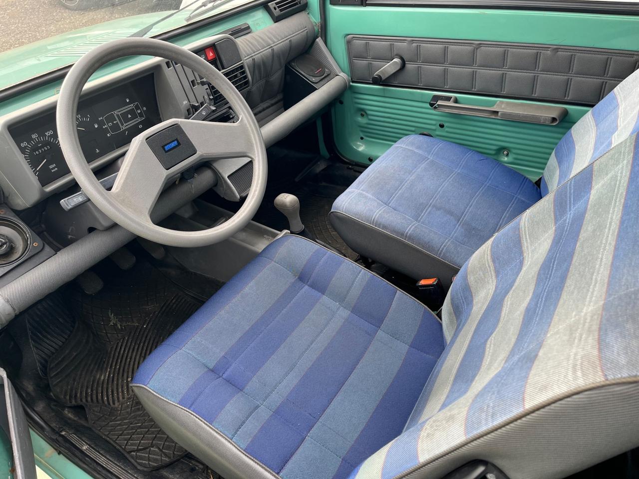 Fiat Panda 900 i.e. cat