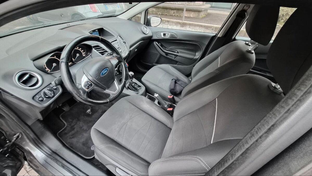Ford Fiesta 1.5 tdci Business 75cv 5p