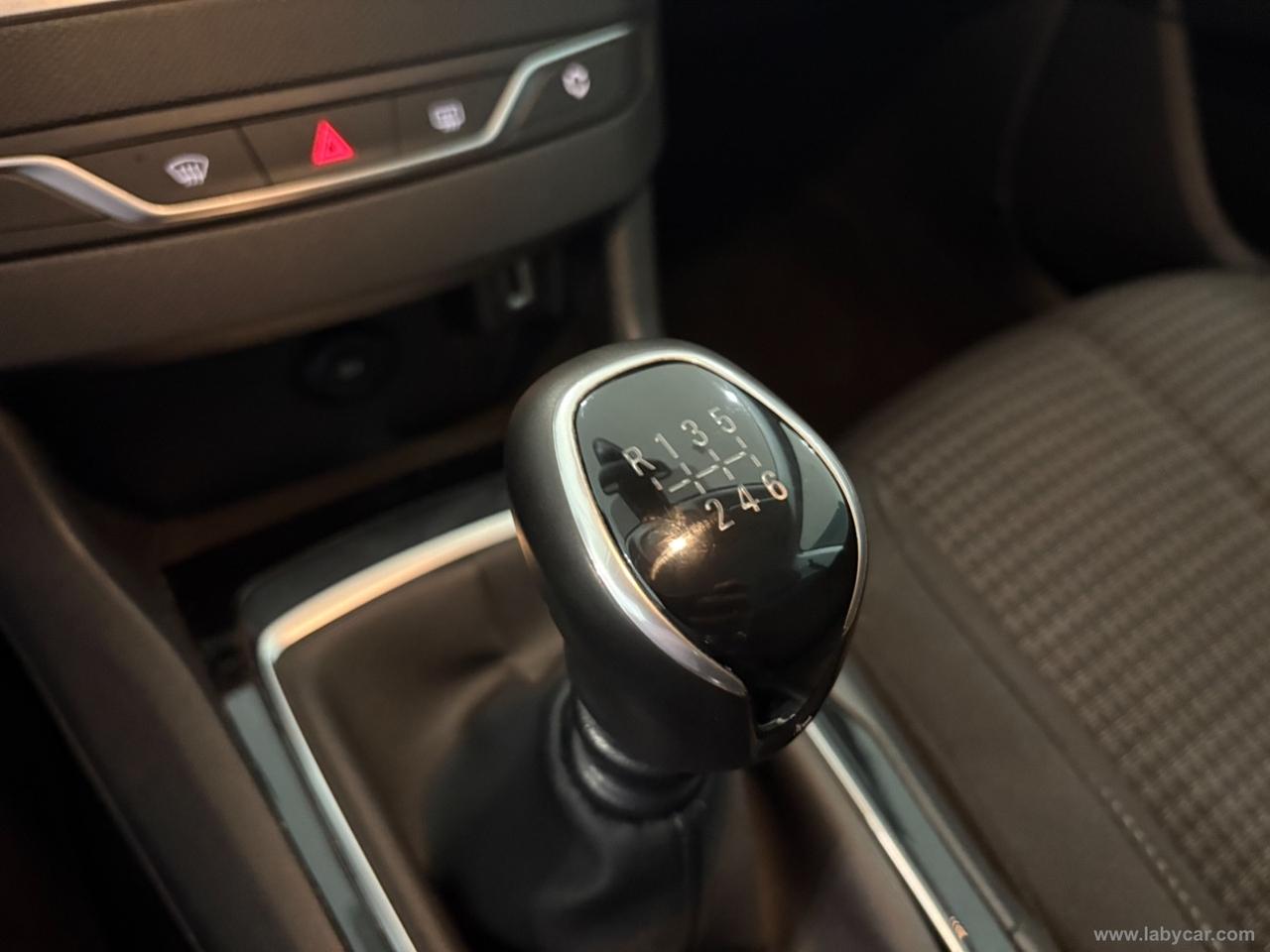PEUGEOT 308 BlueHDi 130 S&S Business