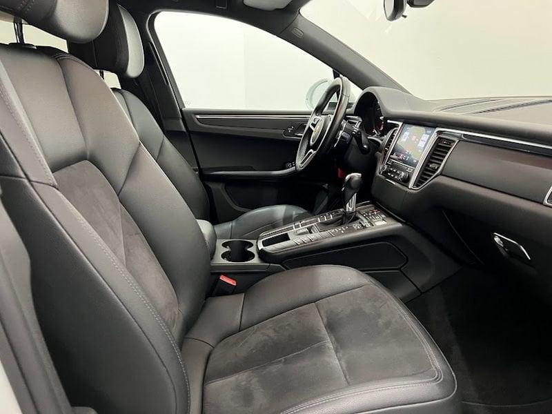 Porsche Macan 2.0 252cv