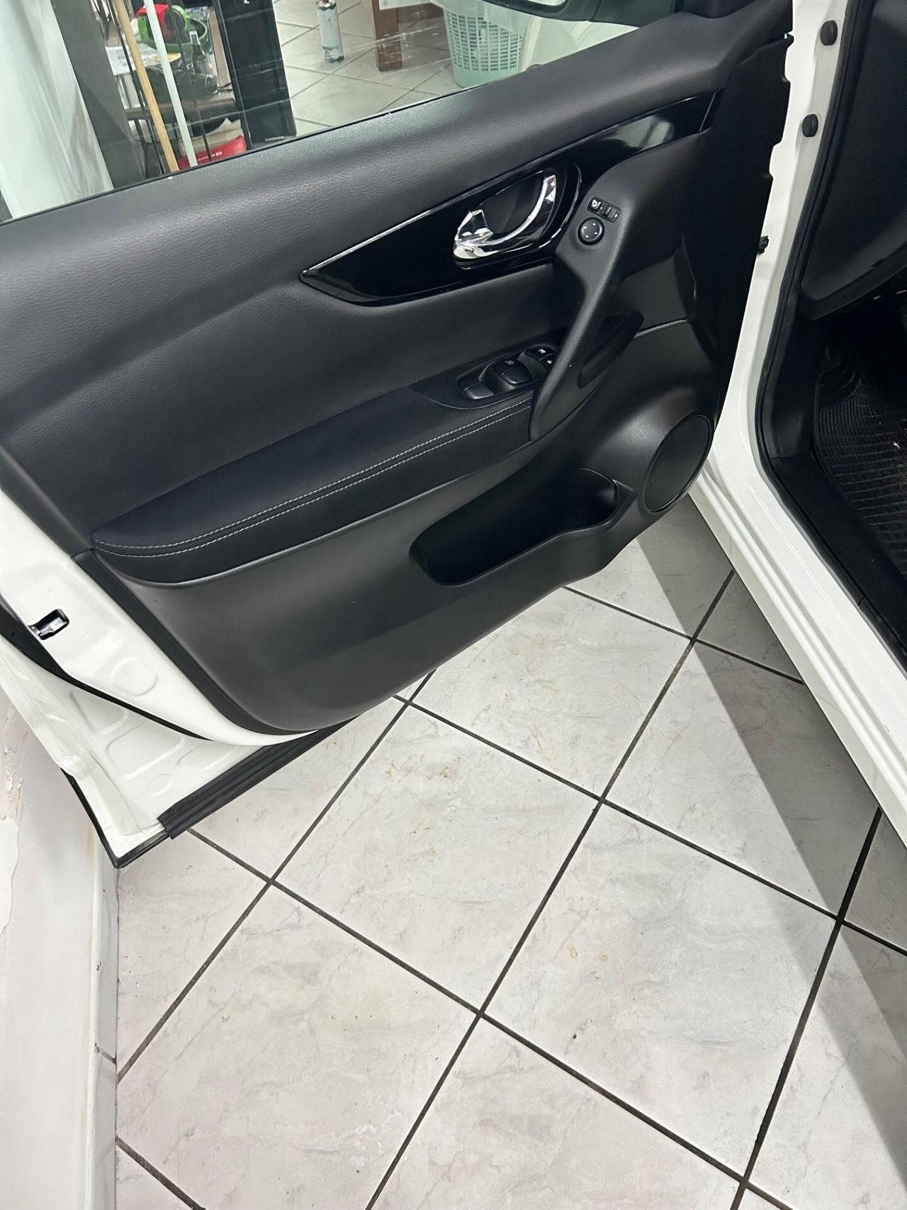 Nissan Qashqai 1.5 dCi Tekna