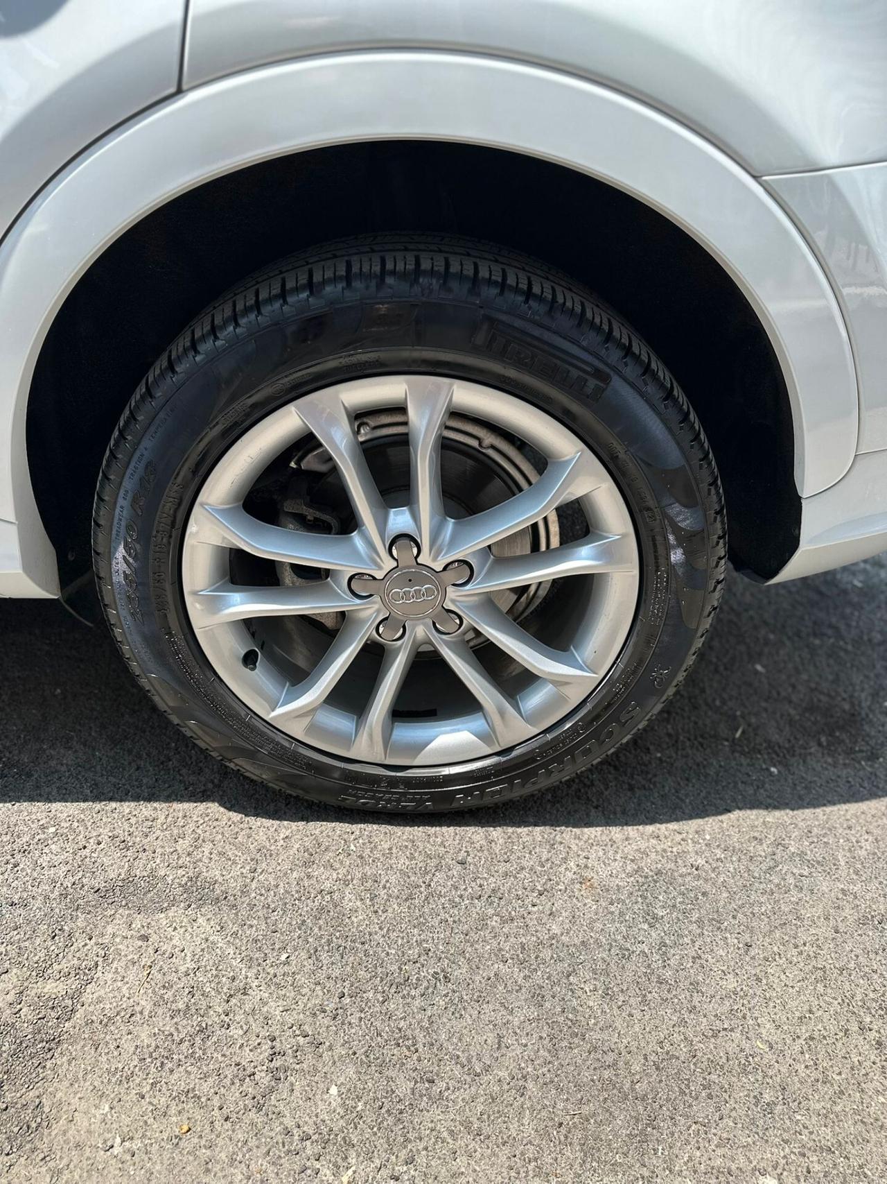 Audi Q3 2.0 TDI quattro S tronic S Line Edition