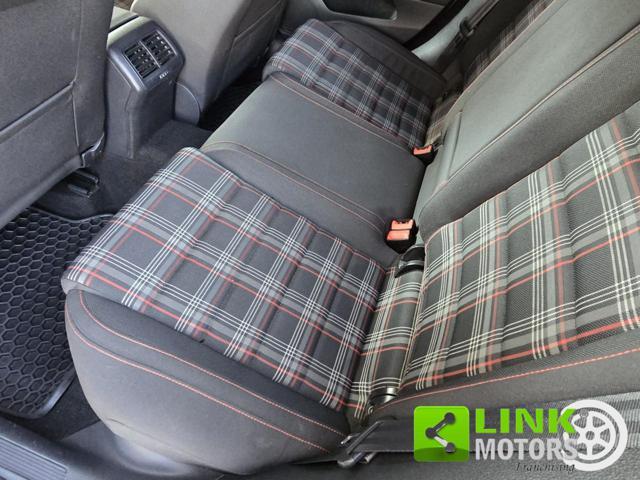 VOLKSWAGEN Golf GTI 2.0 TSI DSG 5p. BlueMotion Technology