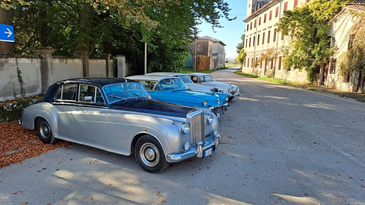 Bentley S2 RHD