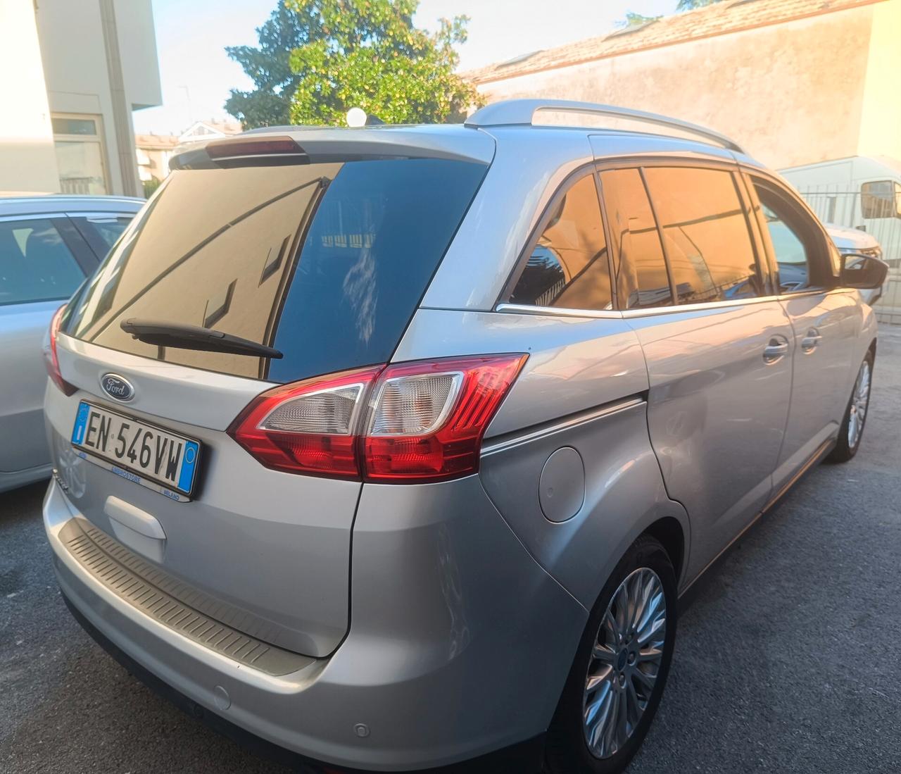Ford C-Max 7 posti 1.6 TDCi Titanium