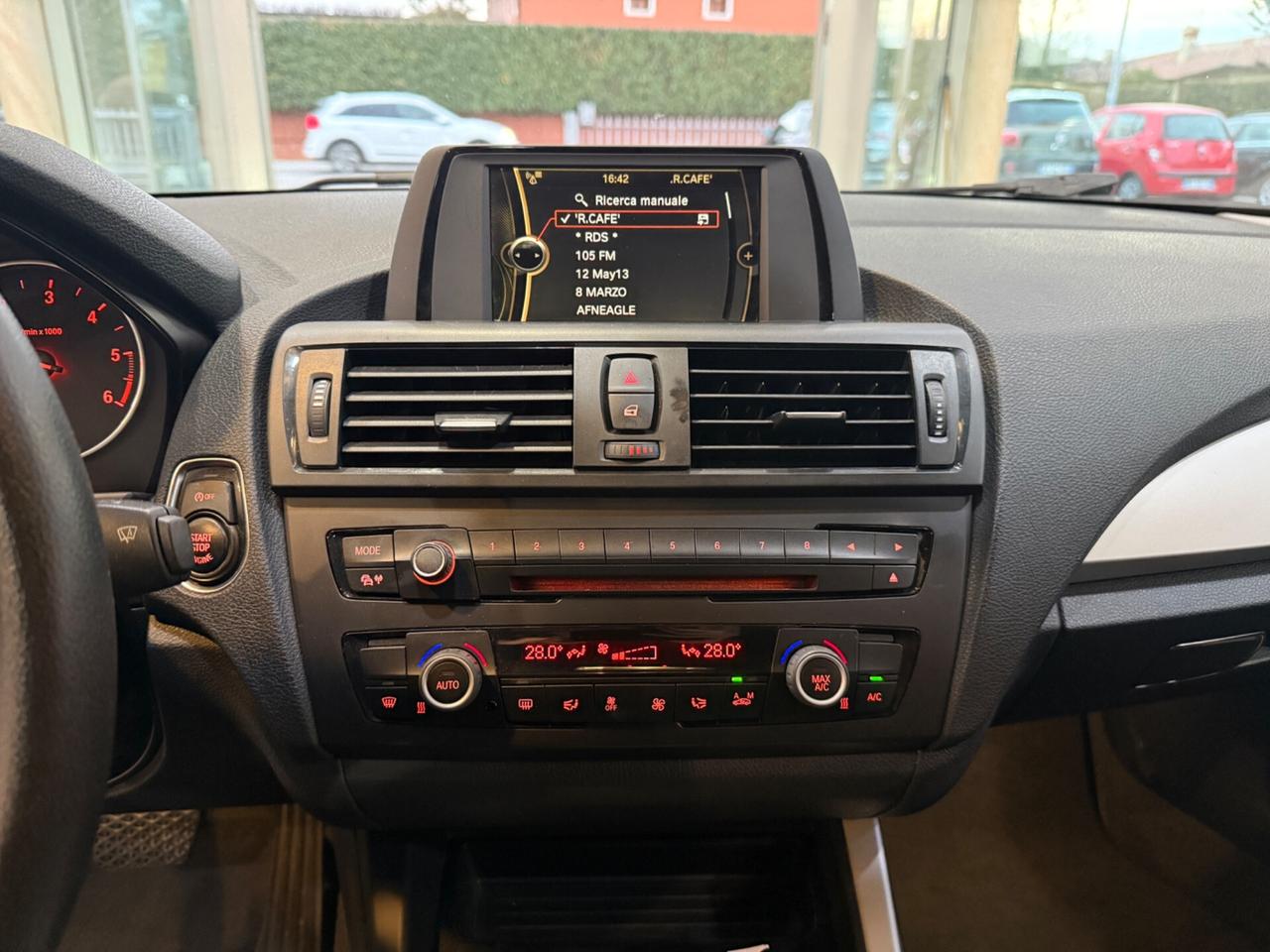 Bmw 118 F/20-21 118d 5p Urban