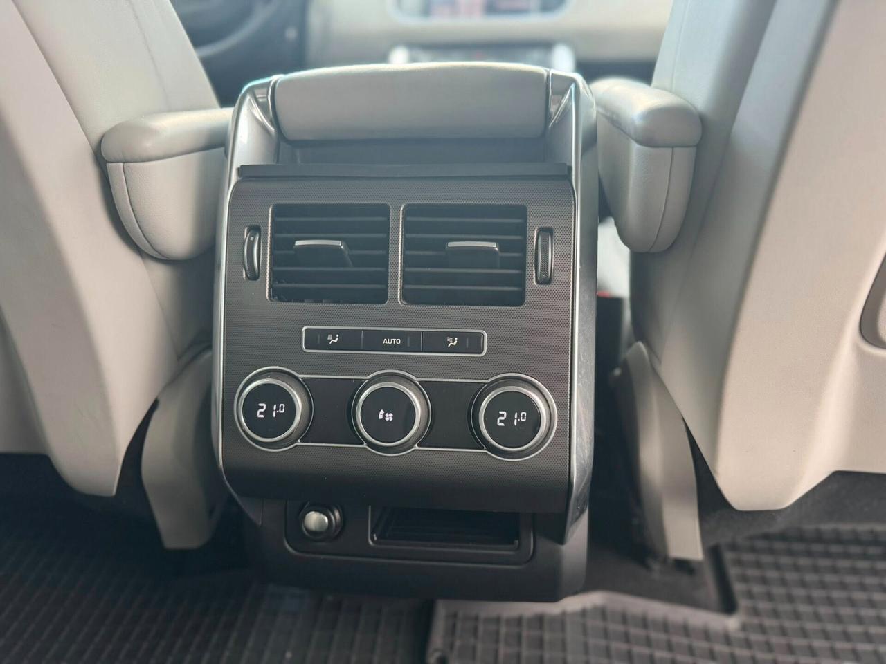 Land Rover Range Sport 3.0 TDV6 HSE Dynamic